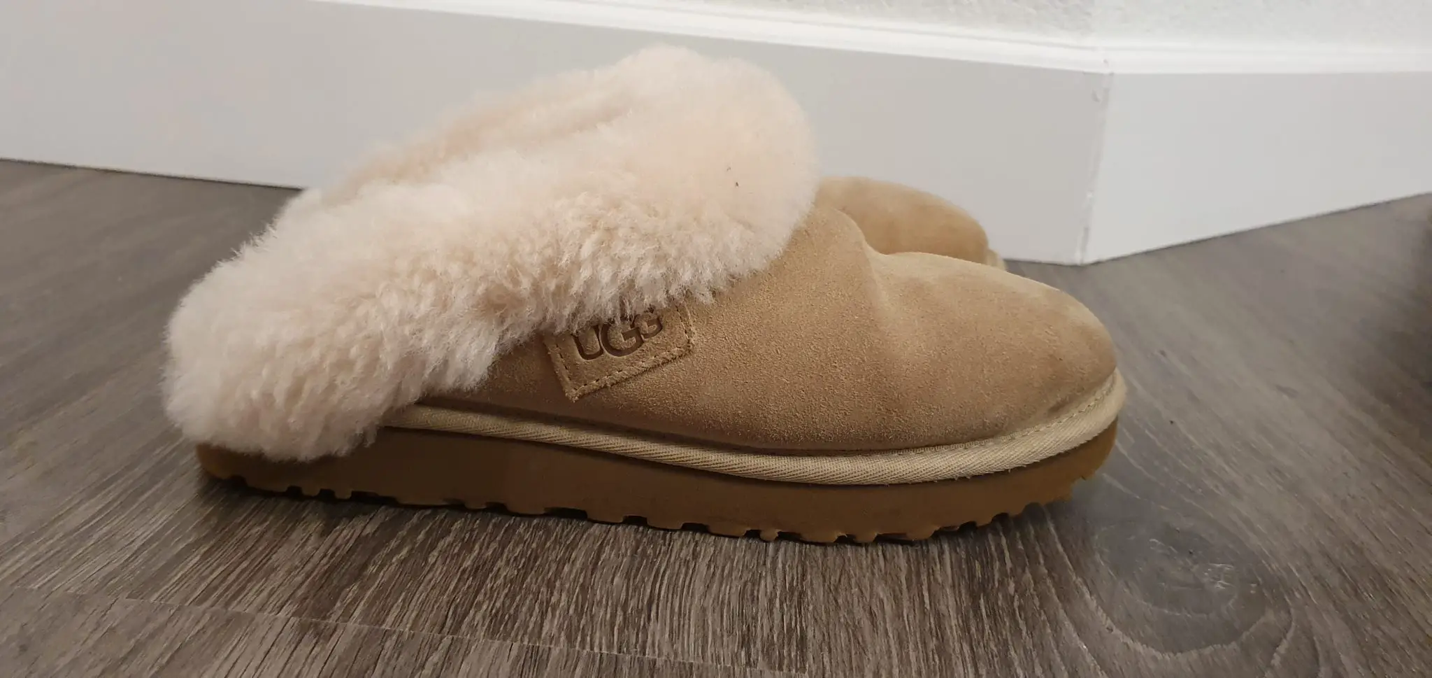 5 Ugg like boots and slippers