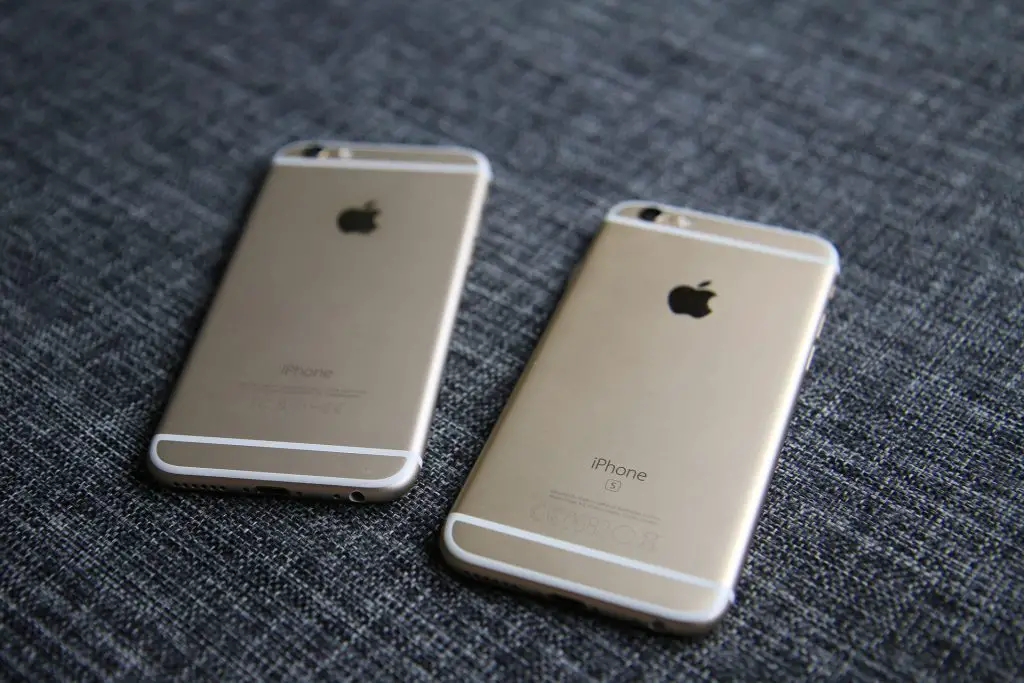 How to find my iPhone from another iPhone