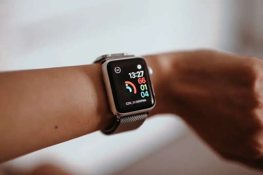 How to use emergency services on your Apple Watch, and how does it work