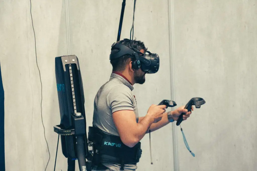 Does Oculus Quest 2 keep turning off? Find solutions here