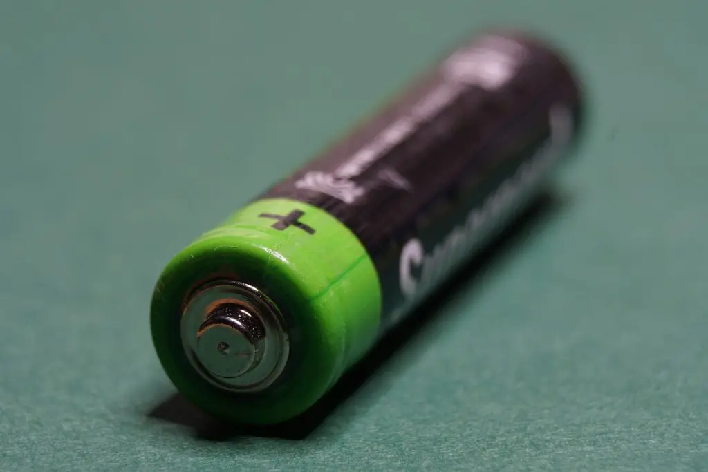 Batteries that are weak or dying